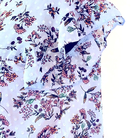 DR2 by Daniel Rainn Flutter Cap Sleeve Floral Top - Picture 7 of 12